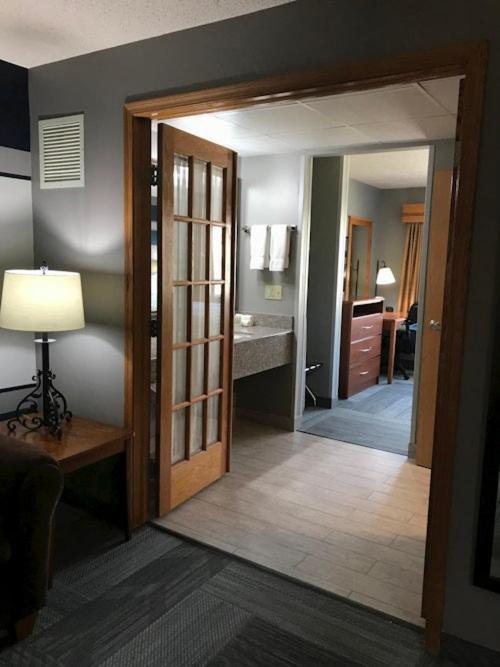 River District Hotel Прейри дю Чиен Екстериор снимка